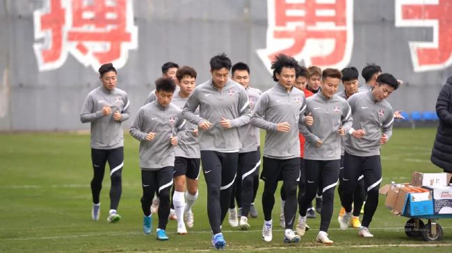 “每一位工作人员都对我非常好，非常照顾我”。
