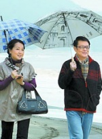 英国首相卡梅伦、伦敦市长鲍里斯·约翰逊以及英国女王等人都对撒切尔夫人的去世发表了声明。